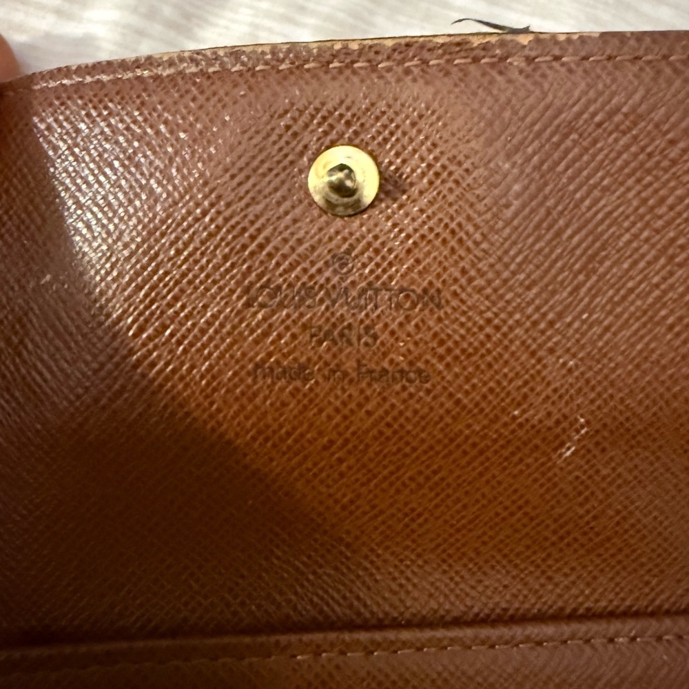 Louis Vuitton Brown and Tan Monogram Wallet - Picture 5 of 6